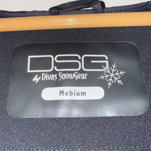 DSG Women's Softshell Jacket Women’s Size Medium - Picture 7 of 13